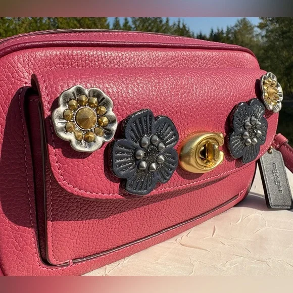 COACH Create Upcrafted Willow Metal Tea Rose Camera Bag In Bright Pink C0695